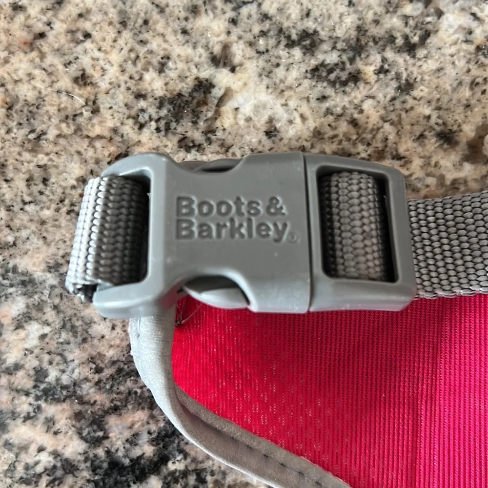 Boots and Barkley Harness